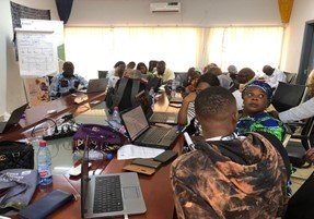 Formation des cadres de la Direction Générale du Centre d’Autonomisation et d’Entrepreneuriat des Femmes (CAEF) et de certains de ses démembrements dans le cadre du projet Etinc’Elles, porté par LadyAgri